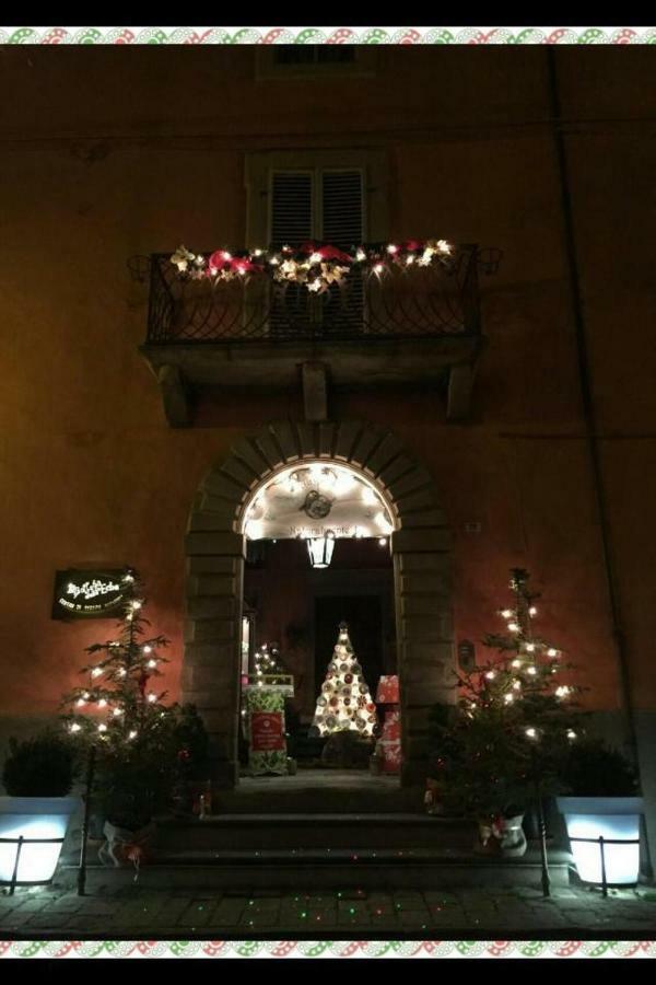 Bed & Breakfast Del Teatro 카글리 외부 사진